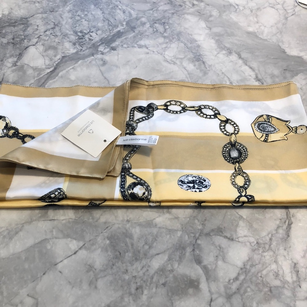 Liz Claiborne brand new with tags scarf